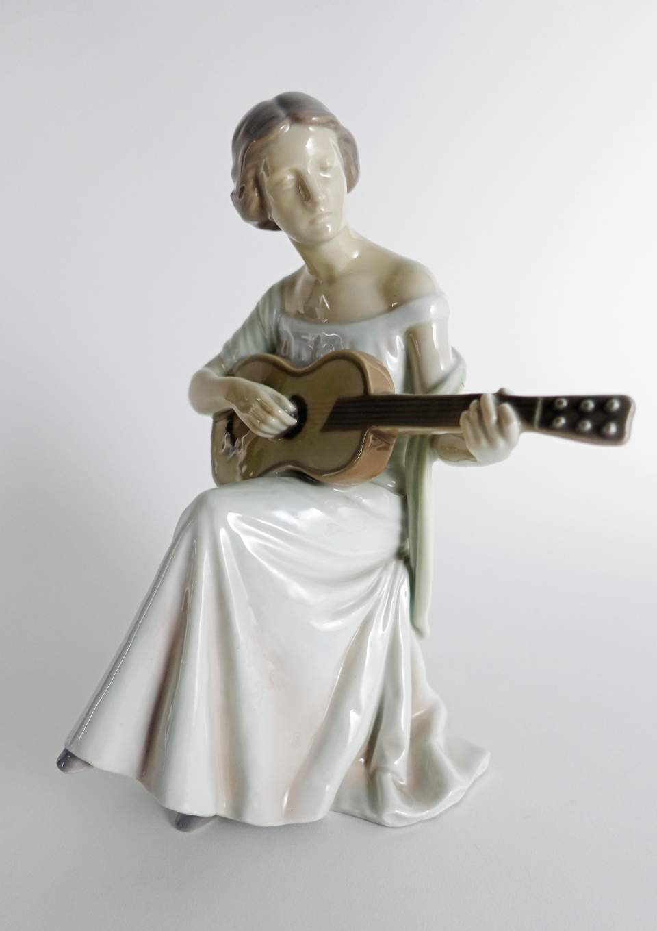 Gitarrenspielerin