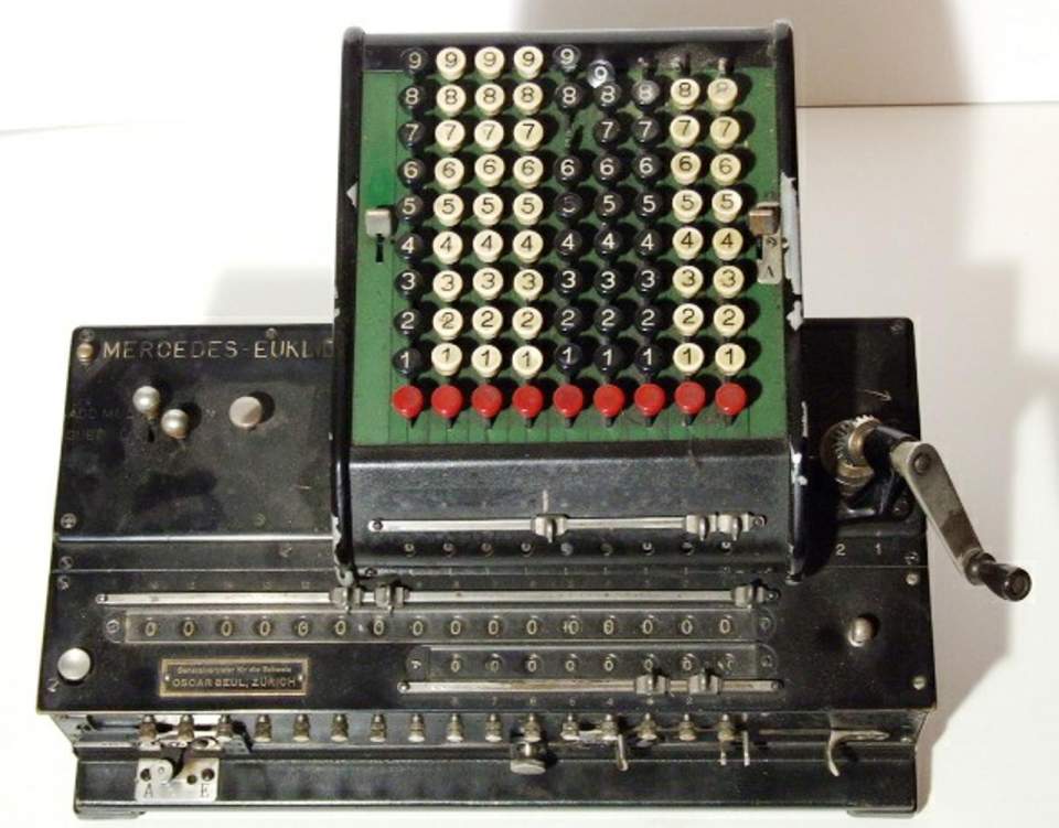 Rechenmaschine Mercedes Euklid