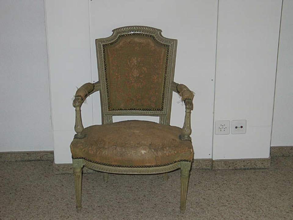 2 kleine Fauteuils Louis XVI., Sessel