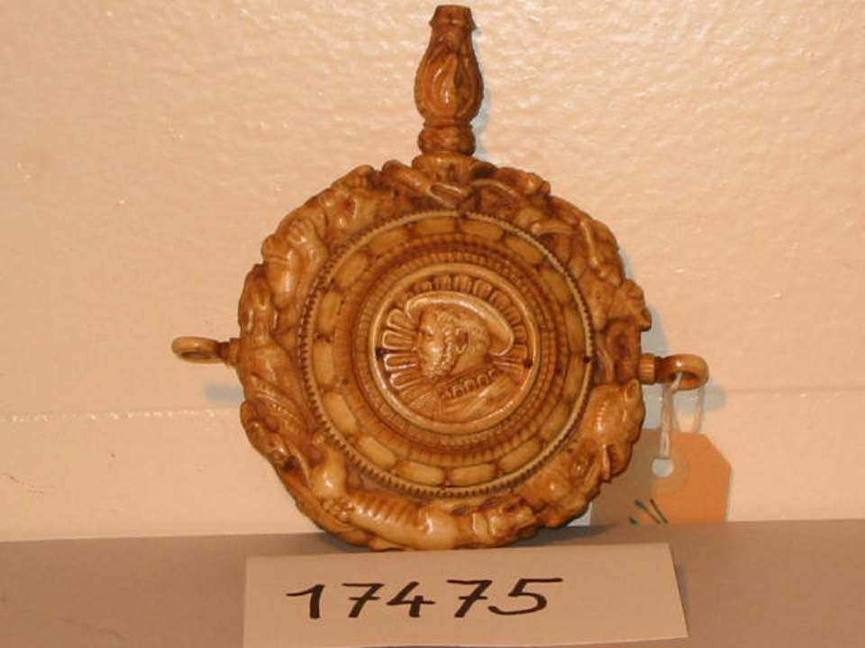 Pulverflasche oder Pulverhorn