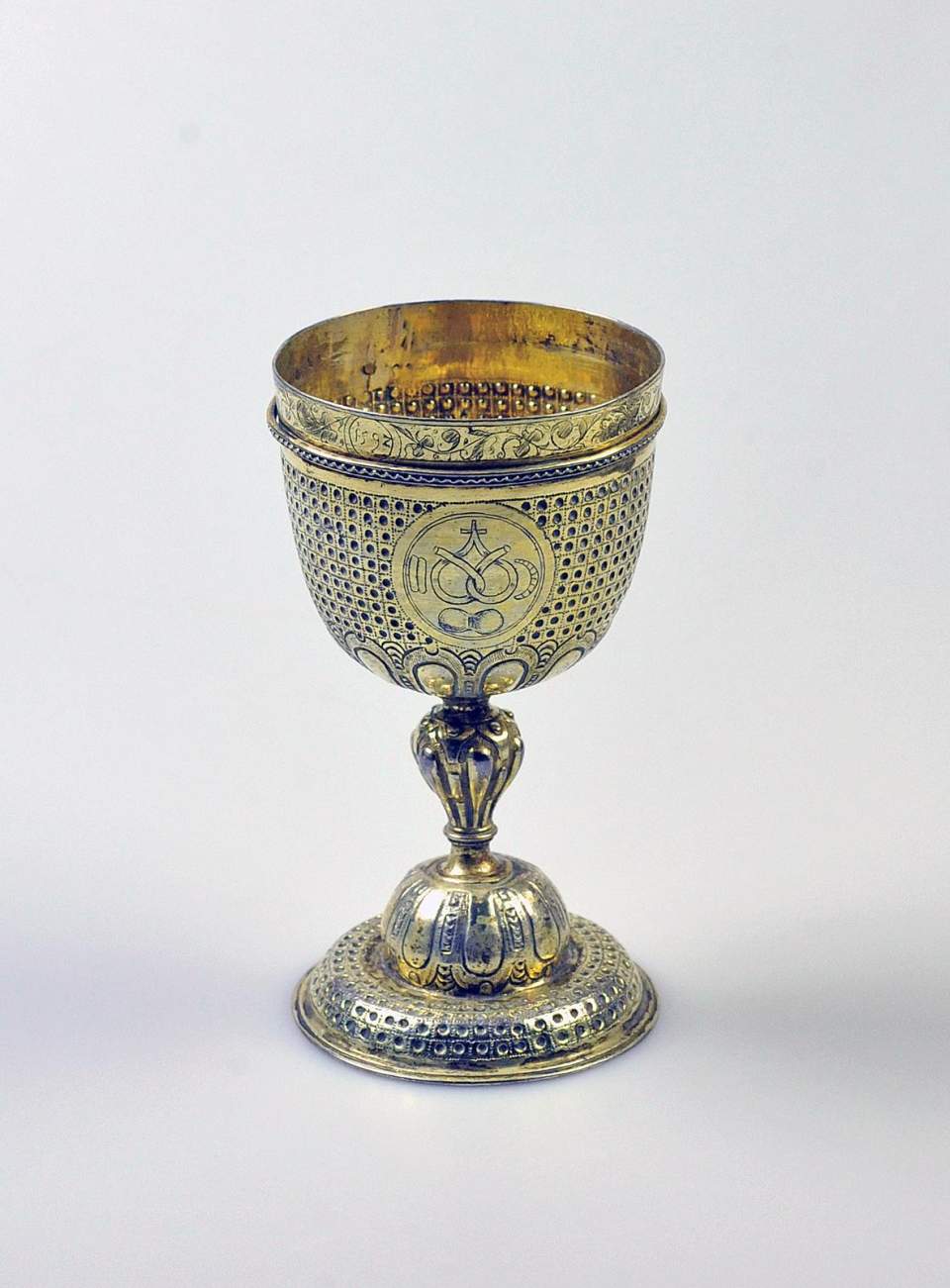 Hälfte eines Deckelpokals, Pokal