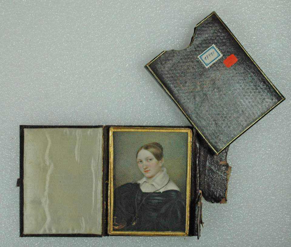 Porträt, Bildnis einer unbekannten, jungen Frau (Miniatur), Biedermeierdame